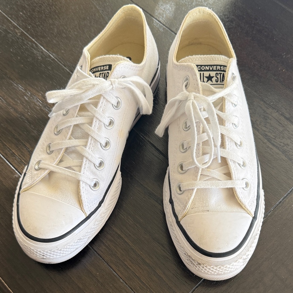 Converse All Star low top, platform, White Canvas Sneakers